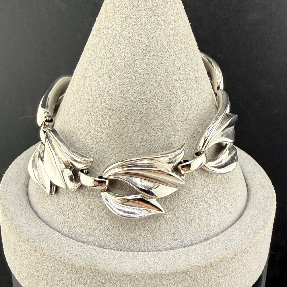 Vintage Ballou Bracelet Silver Tone Chunky Nature Leaf 7"